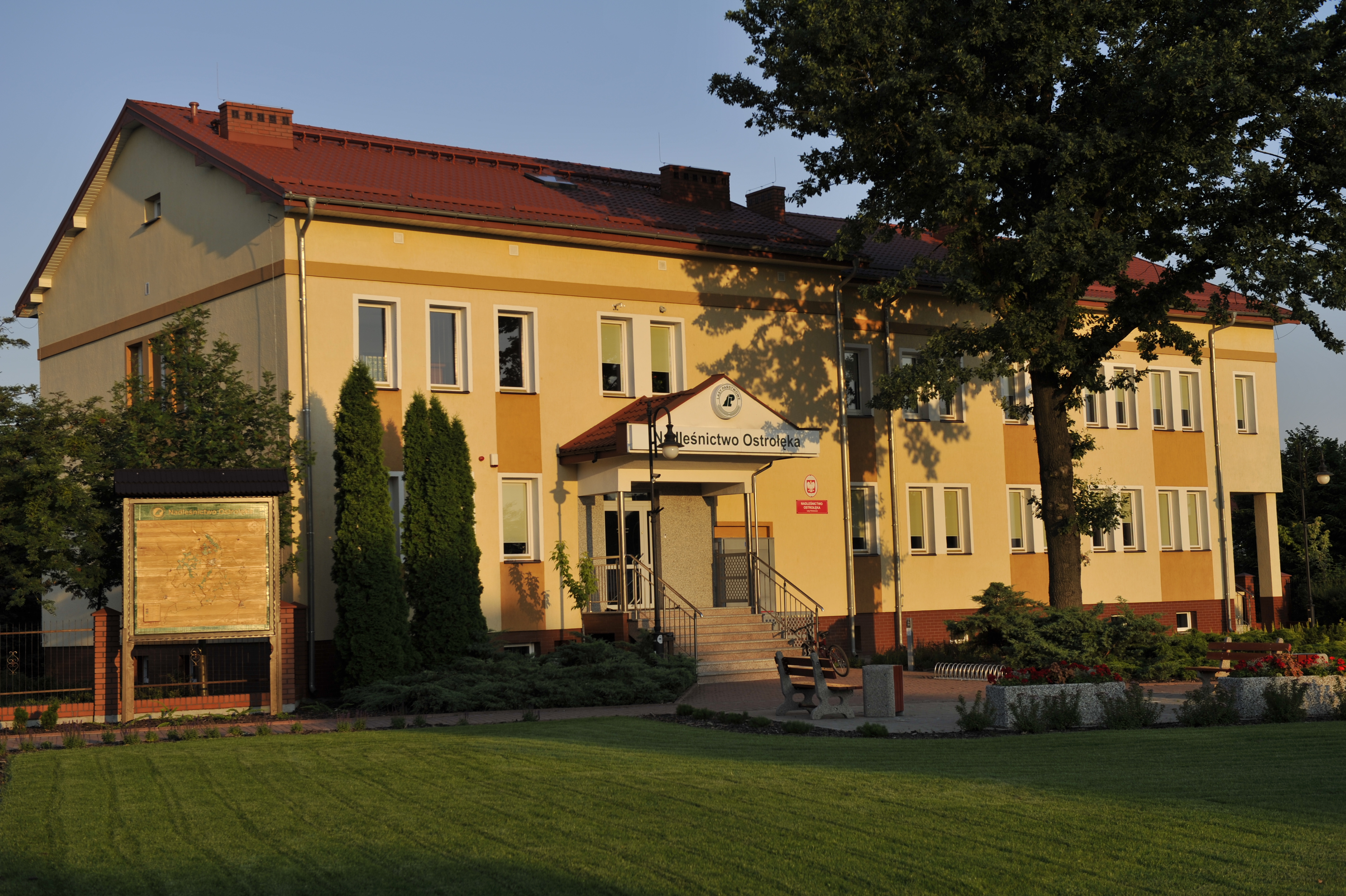 headquarters Nadleśnictwo Ostrołęka